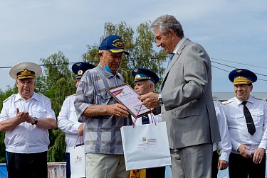 Вековой юбилей легендарной летки